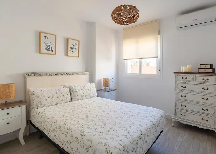 Coloma & Palo Beach By Ele Apartments